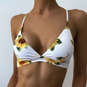 Zaful Women’s Sunflower Print Lace-Up Crisscross Bikini Top Size 6